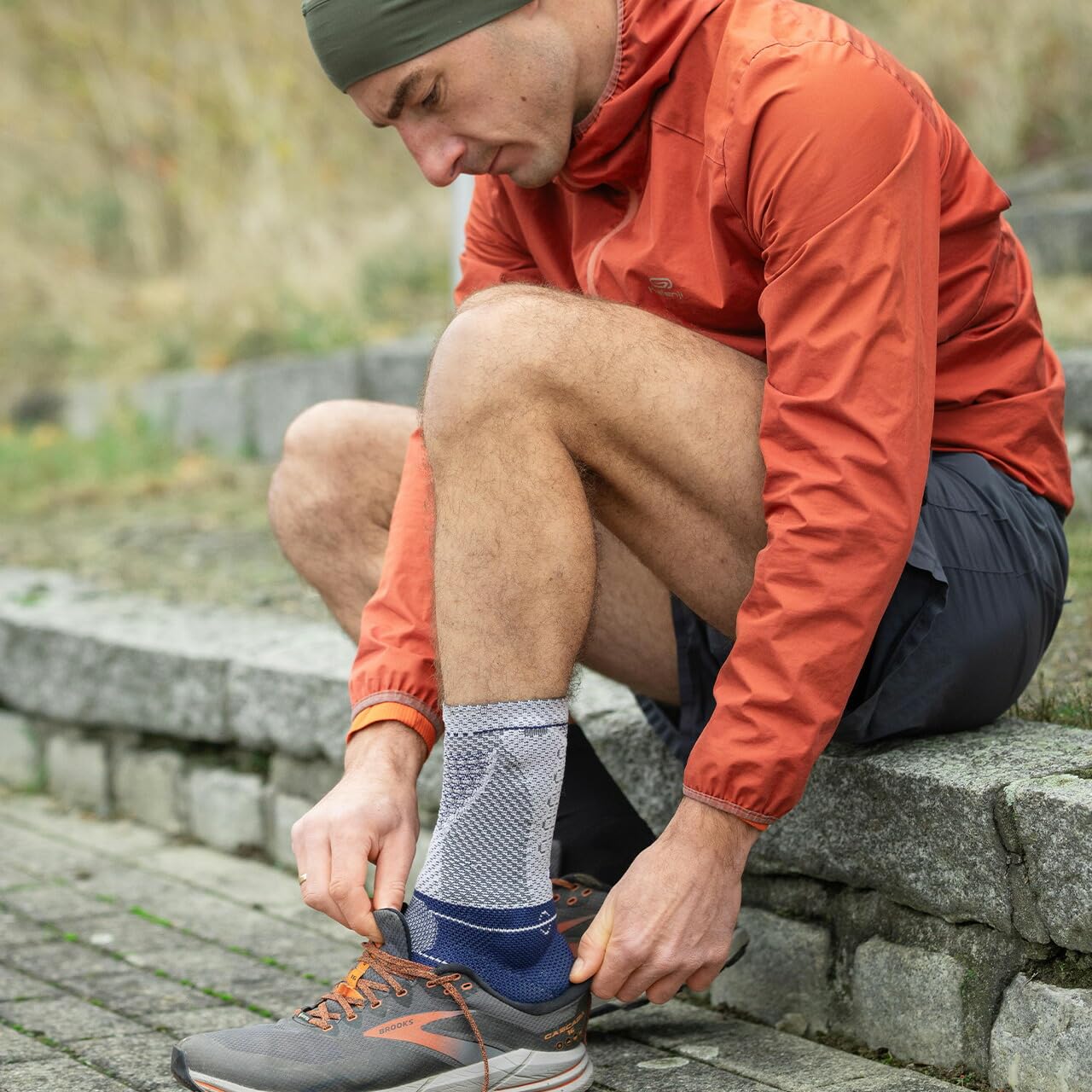 BAUERFEIND] バウアーファインド アキロTrain 第8世代 左右兼用（ア